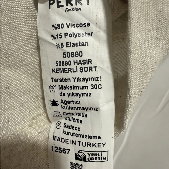 Fast Perry Beige High-Waisted Shorts with Braided Belt – Size XL, Made in Turkey - Picture 6 of 6